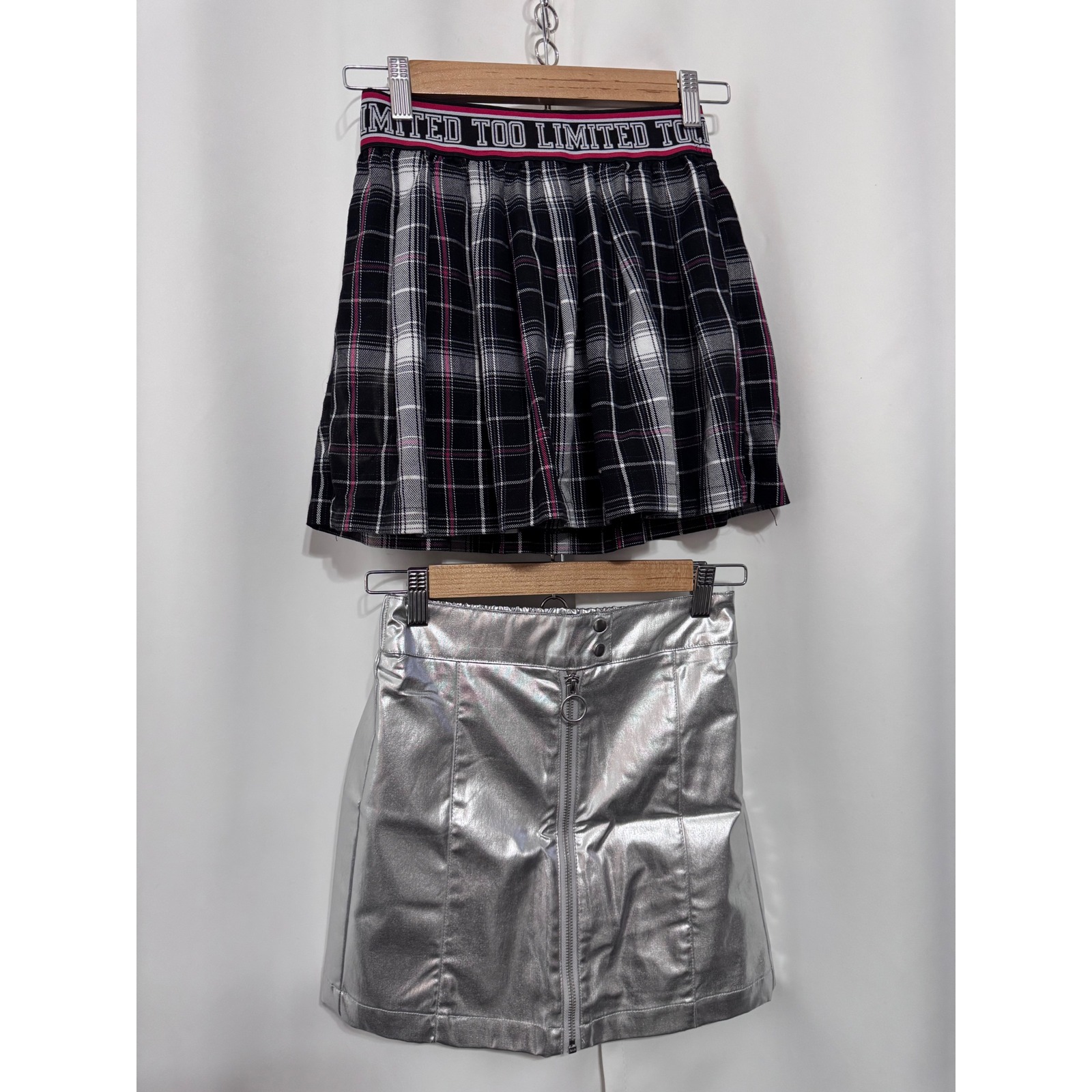 Limited Too Girls Plaid Pleated Skort And Metallic Silver Skirt Set Size 12/14